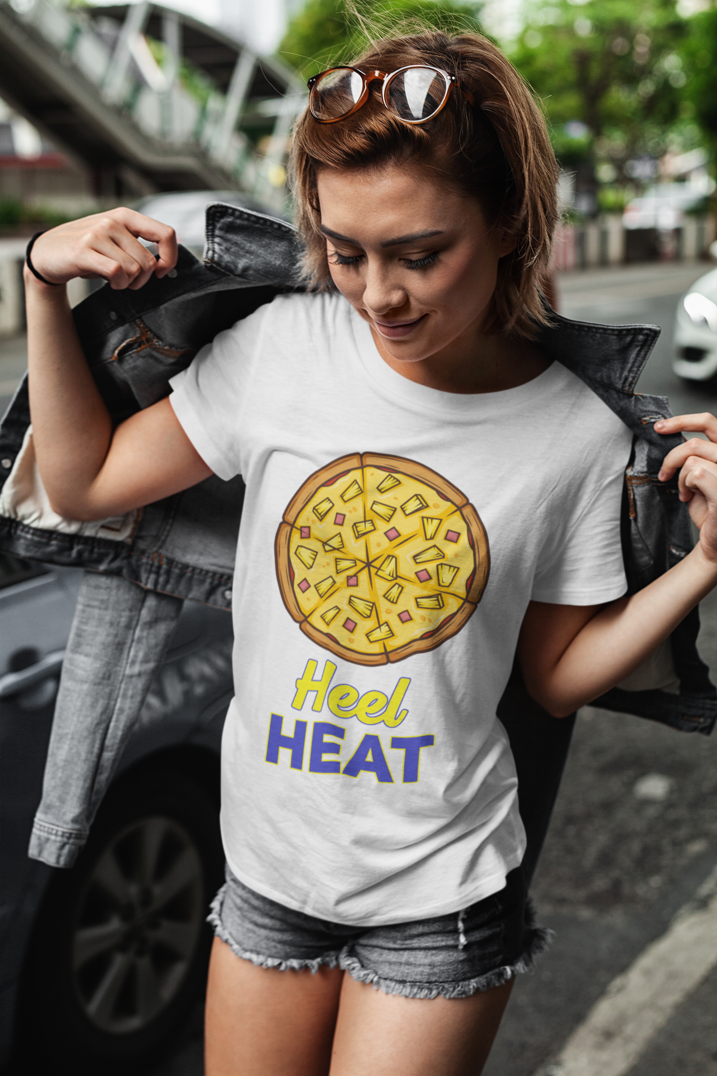 Pineapple Pizza Heel Heat Women's T-Shirt